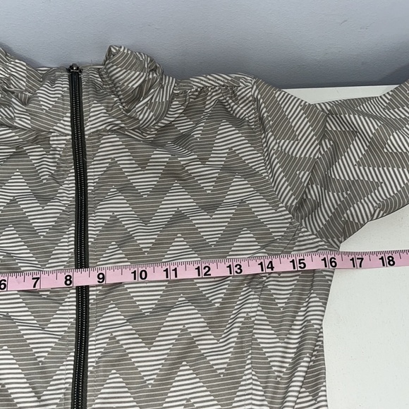 Merrell Full Zip Top - Picture 9 of 10